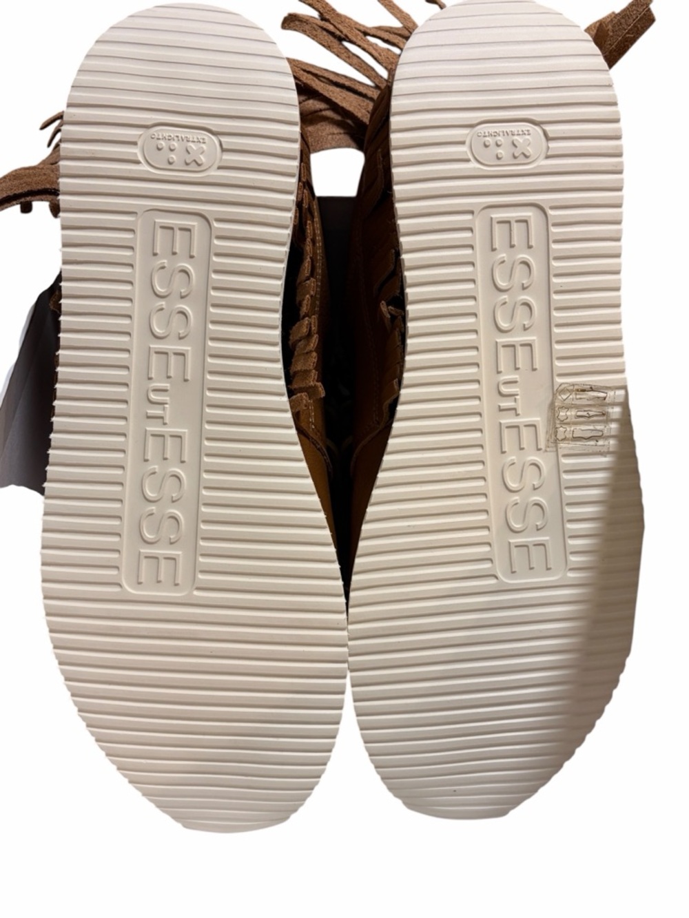ESSEutESSE new Tan Fringe Leather Sneakers + Box - Picture 6 of 17